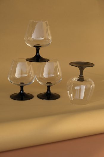 SET OF 4 GLASSES