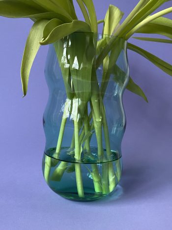 TURQUOISE WAVY VASE