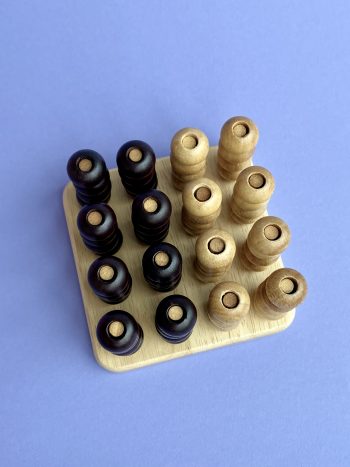 VIER GEWINNT / WOODEN GAME