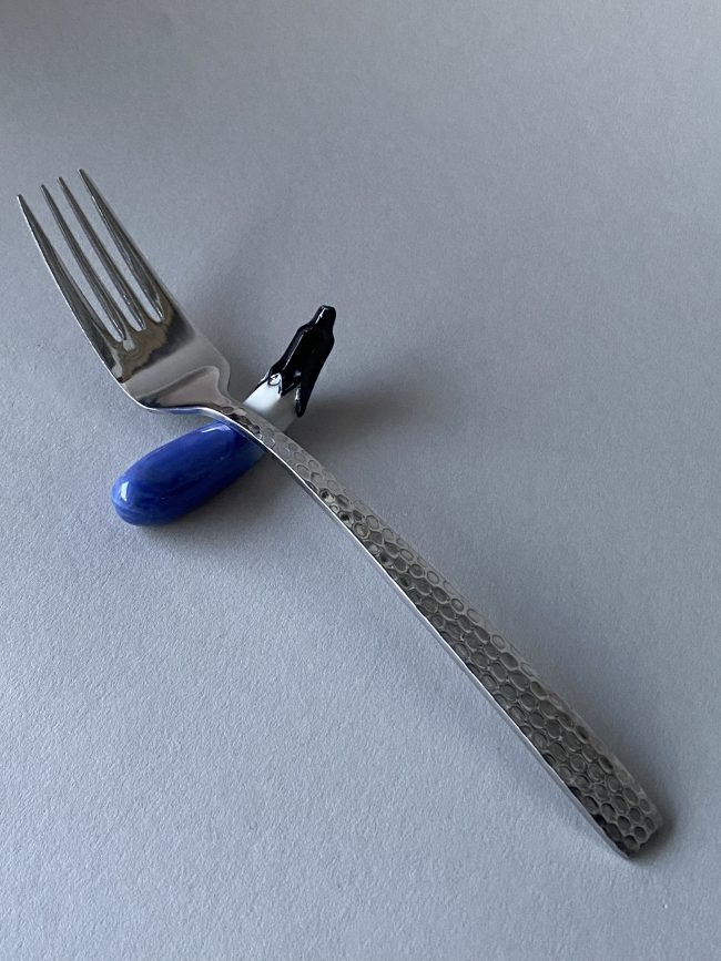 CUTLERY REST AUBERGINE