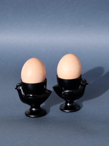 EGG CUP “BLACK CHICKEN”
