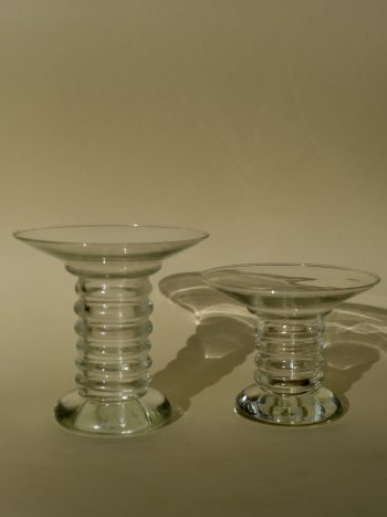 RIFFLED GLAS VASE