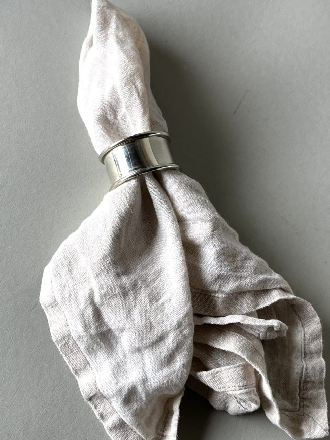 NAPKIN RINGS – SET OF 6