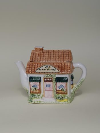 TEA SHOP TEA POT