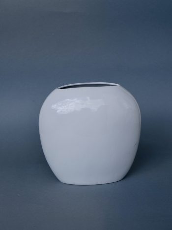 WHITE VASE