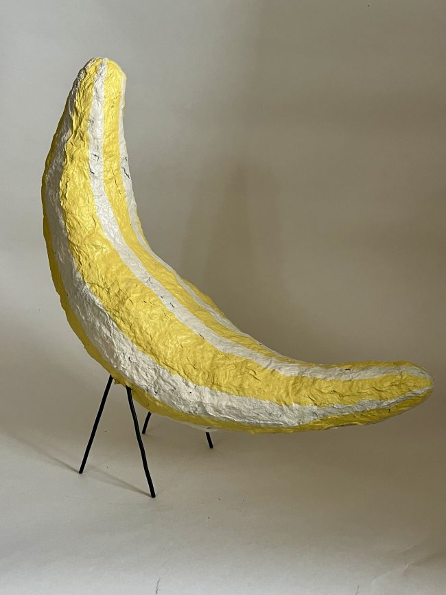 KIPFERL (BANANA STANDING)
