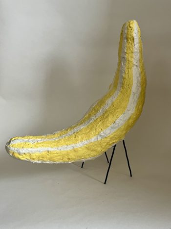 KIPFERL (BANANA STANDING)