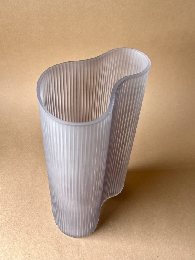 FROSTED GLAS VASE