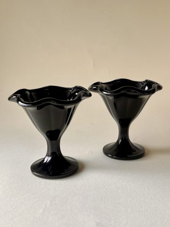 BLACK ICE CREAM CUP