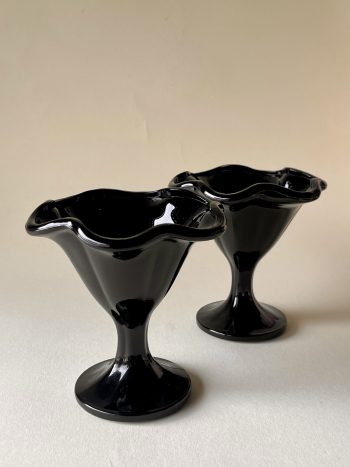 BLACK ICE CREAM CUP