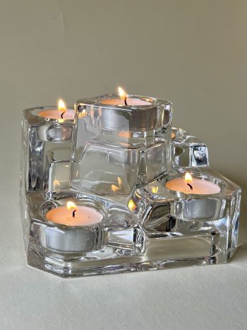 CRYSTAL CASTLE – CANDLE HOLDER