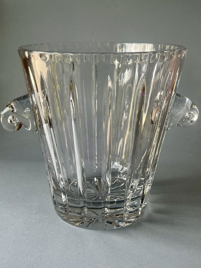 GROSSER GLASKÜHLER