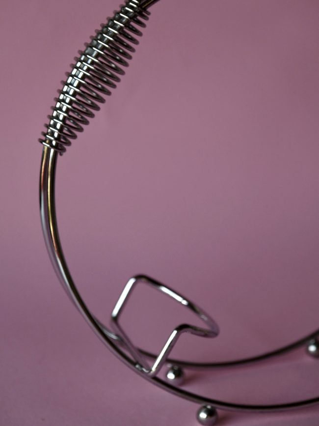 FULL CIRCLE – FLASCHENHALTER AUS METALL