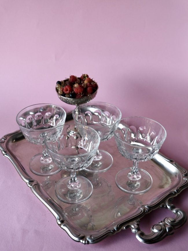 CHEERS, DARLING – CHAMPAGNE AND DESSERT SET