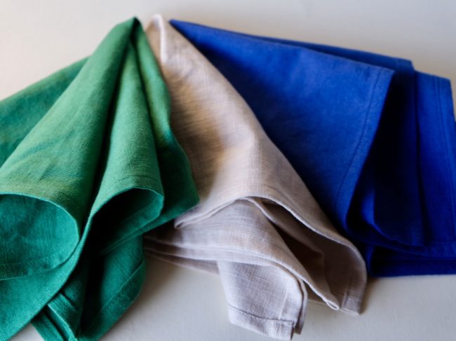 STAY A LITTLE LONGER – LINEN NAPKINS / SET OF 2